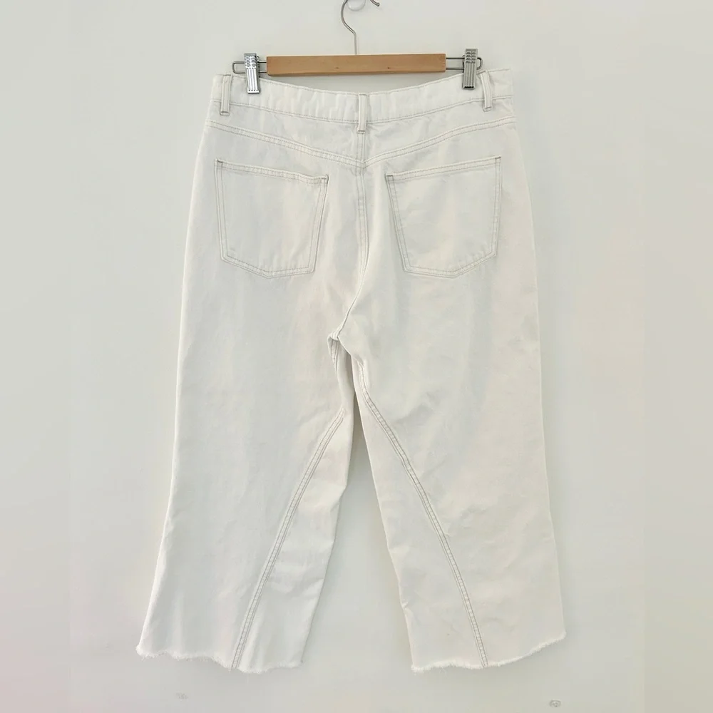 ZARA Wide Leg White Jeans Size 10 Unique Seam Insert Western Coastal Cowgirl - Picture 3 of 5